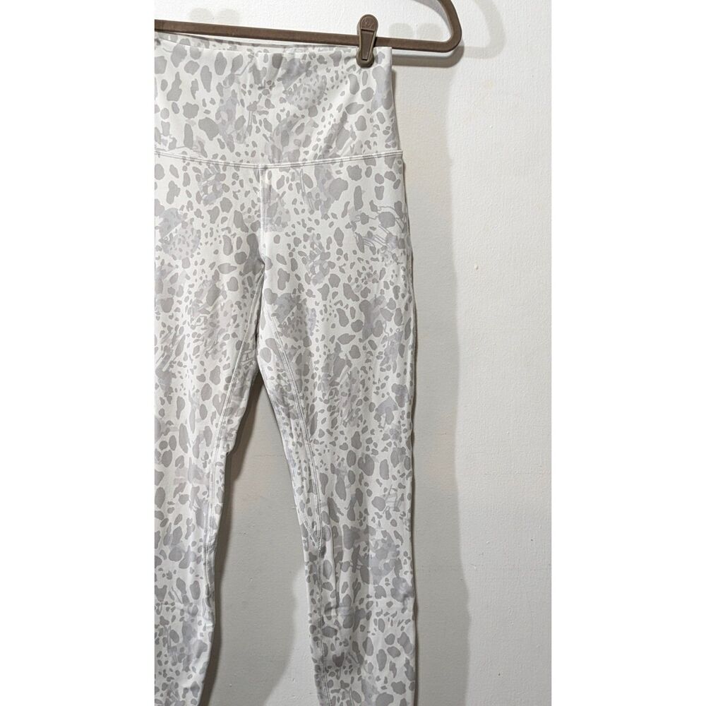 High-Rise Cheetah Camo Leggings - Lululemon Align sz. 6